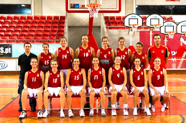 Séniores femininas do Benfica recebem Ovarense