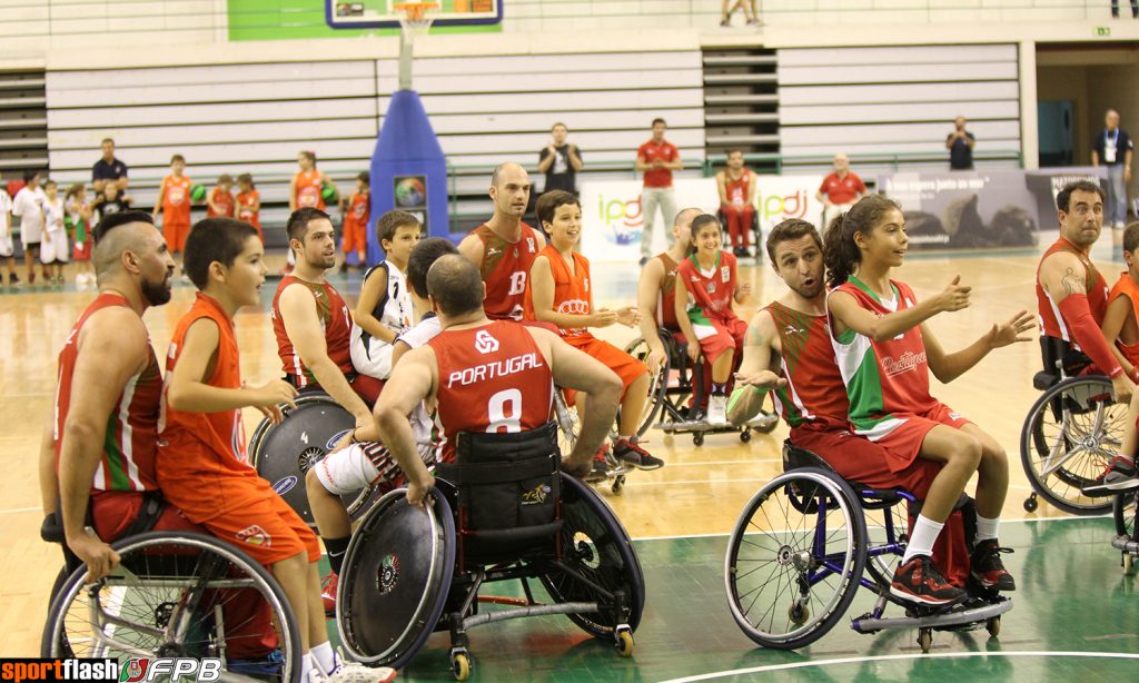 Seleção de Basquetebol em Cadeira de Rodas homenageada Seleção de Basquetebol em Cadeira de Rodas homenageada