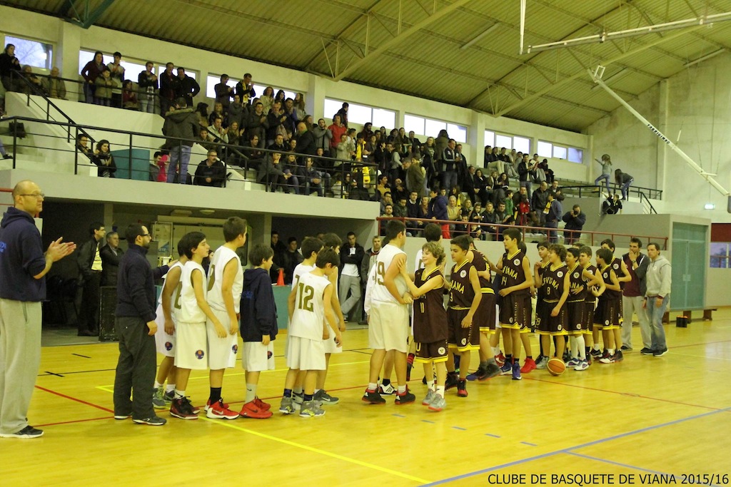 Clube de Basquete de Viana entra a perder no campeonato