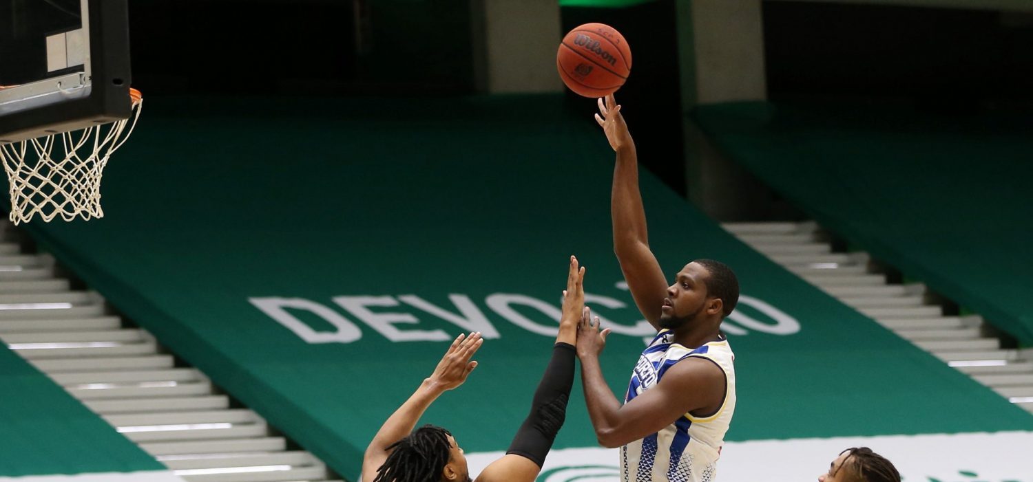 FC Porto vence e empata a final