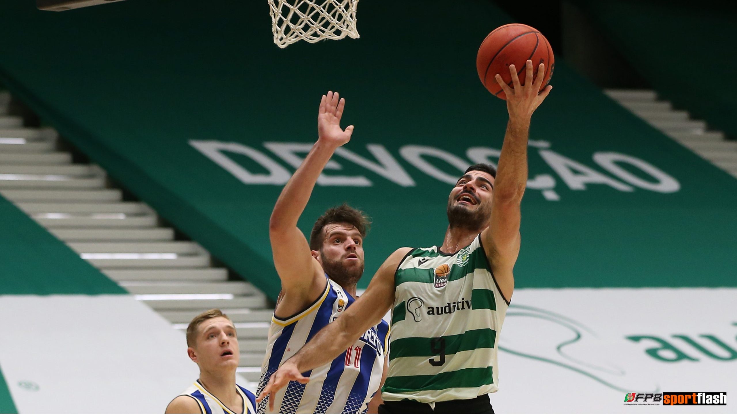 Sporting CP e FC Porto enfrentam-se em final histórica