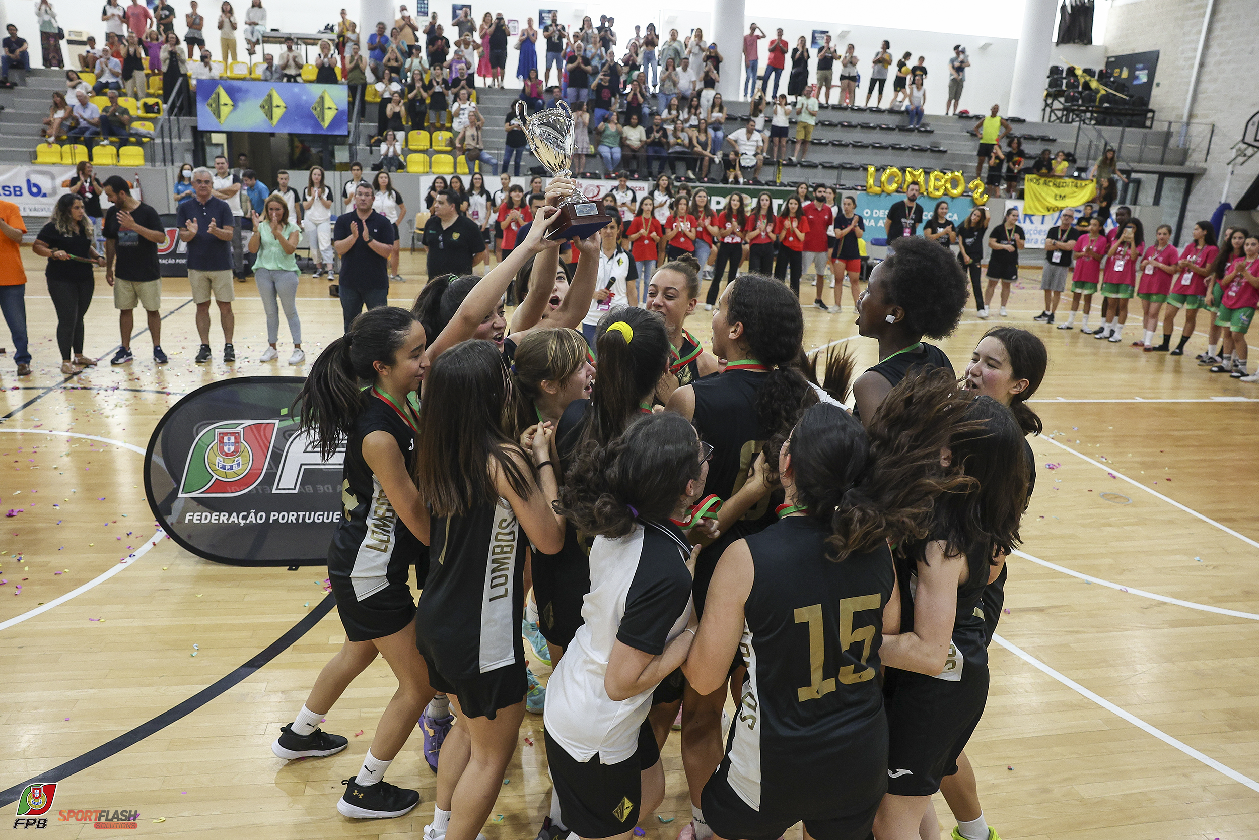 Basquete Feminino termina invicto no 1º turno do Campeonato