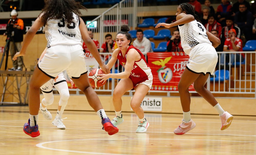 Basquetebol: Benfica vence holandeses do Leiden na Europe Cup - CNN Portugal