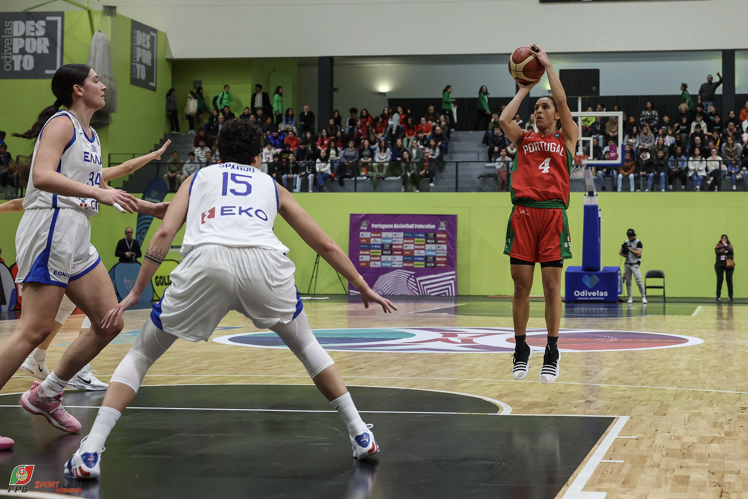 Portugal continua na luta pela presença no EuroBasket feminino