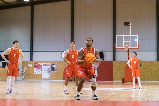 Basquetebol: FAC recebe CB Viana para a 8.ª jornada do Campeonato Nacional da 1.ª Divisão » Fama Rádio e Televisão