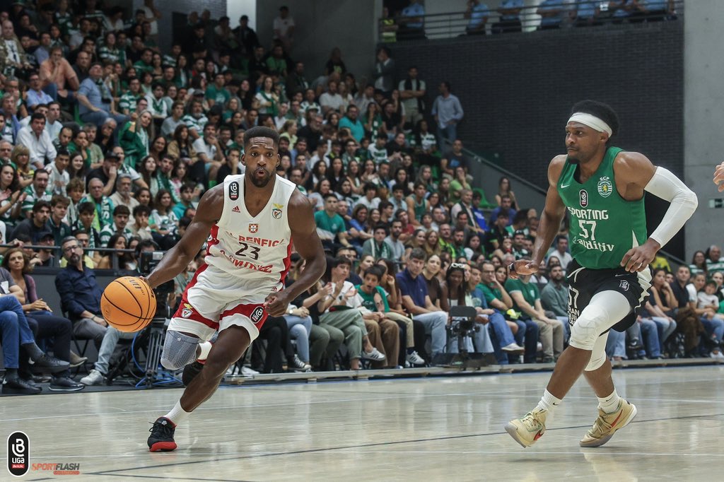 SPORTING LEVA A MELHOR SOBRE BENFICA COM VITÓRIA DE 93-87 NO JOGO 2 DA  FINAL DA LIGA BETCLIC DE BASQUETEBOL - TV Guadiana