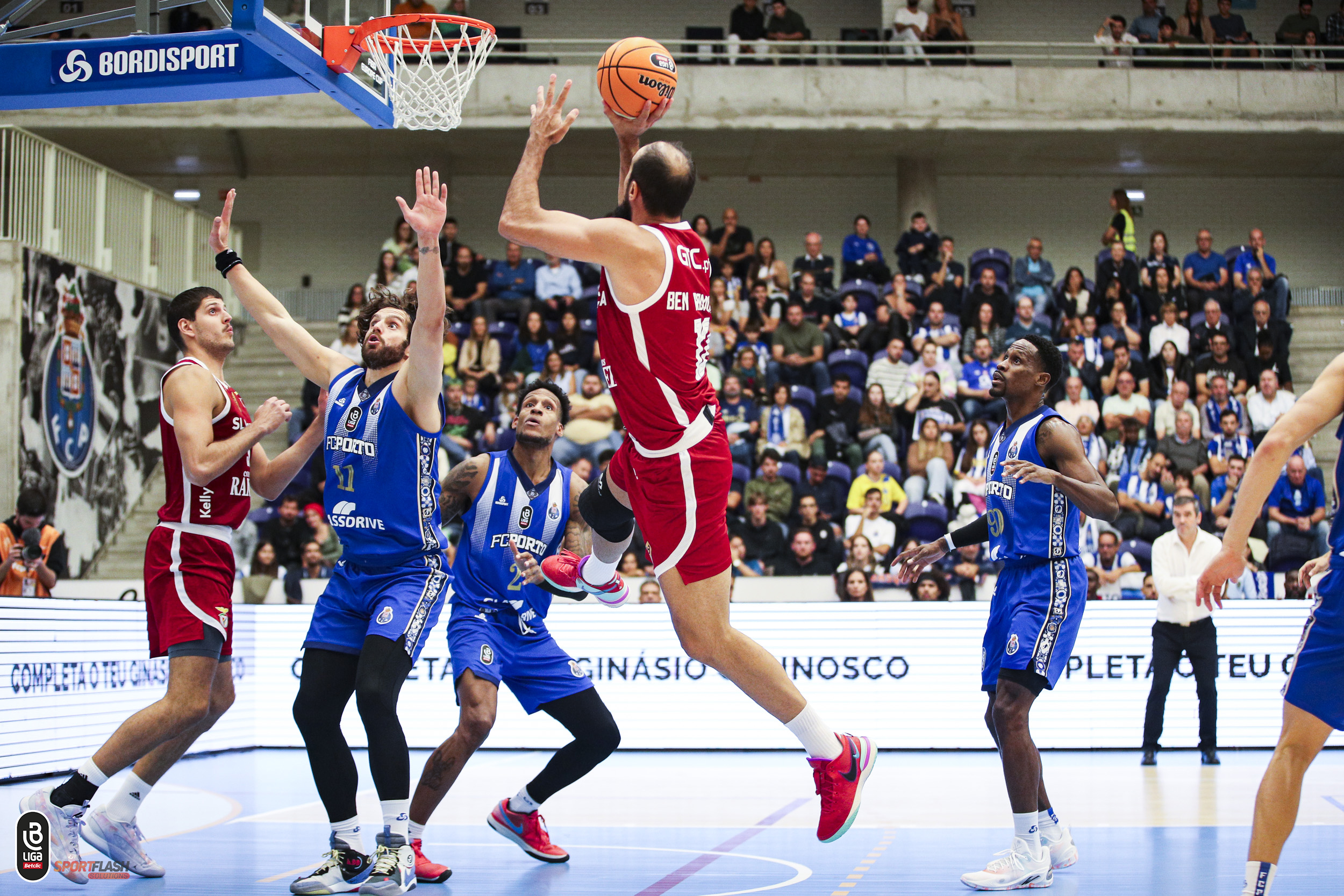 SPORTING SUPERA BENFICA EM JOGO DA 8ª JORNADA DA LIGA BETCLIC DE BASQUETEBOL